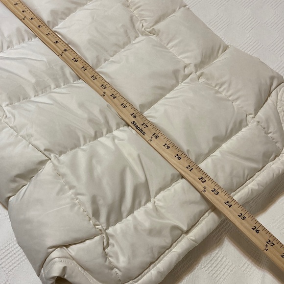 J CREW SIZE L DOWN PUFFER VEST CREAM IVORY WHITE WITH REAL FUR HOOD - Picture 12 of 12